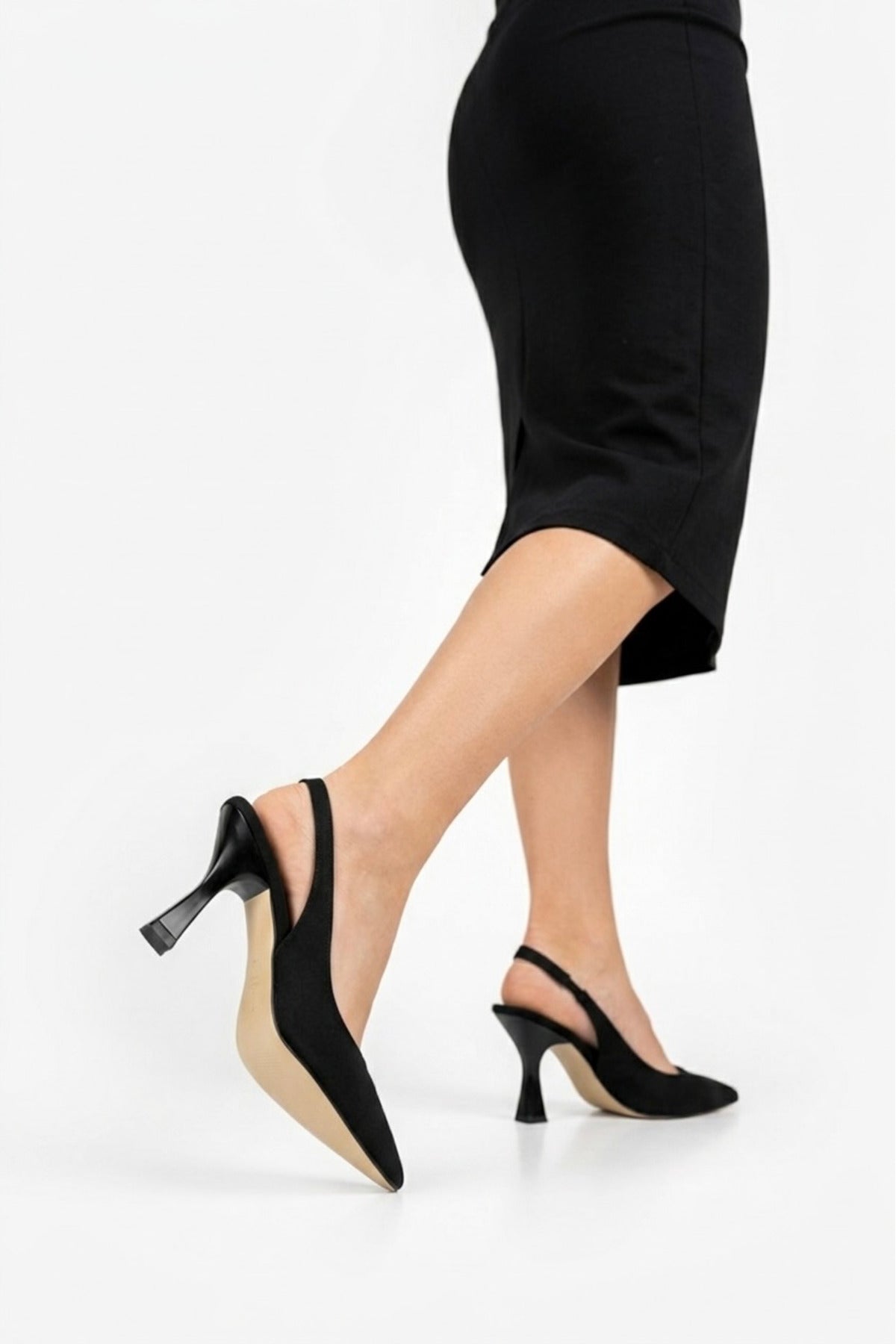Sivri Burun Arkası Açık Stiletto Abiye Topuklu 9 cm